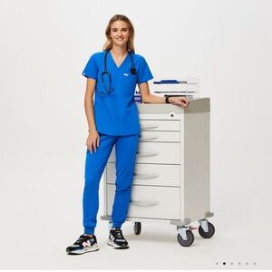 Figs Zamora joggers colbalt blue petite xs